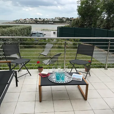 ヴィラ Devant La Et La De Pontaillac, 4chambres 2 A 8 Personnes ロワイヤン