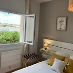 Villa Devant La Et La De Pontaillac, 4chambres 2 A 8 Personnes