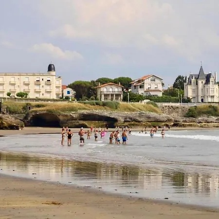 Vue Imprenable Sur La Mer, De Pontaillac, 4chambres 2 A 8 Personnes * Royan