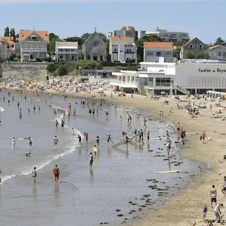 Vue Imprenable Sur La Mer, De Pontaillac, 4chambres 2 A 8 Personnes Villa Royan