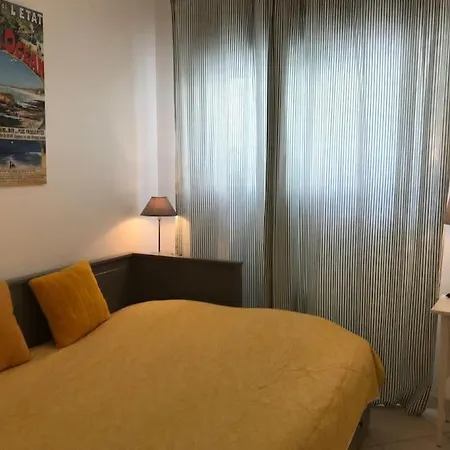 Vue Imprenable Sur La Mer, De Pontaillac, 4chambres 2 A 8 Personnes *
