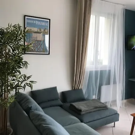 Vue Imprenable Sur La Mer, De Pontaillac, 4chambres 2 A 8 Personnes Villa *