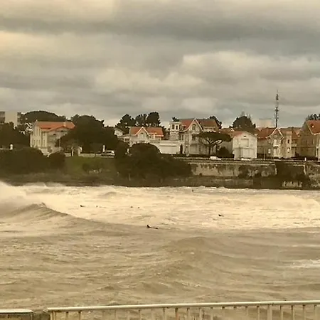 Vue Imprenable Sur La Mer, De Pontaillac, 4chambres 2 A 8 Personnes Villa